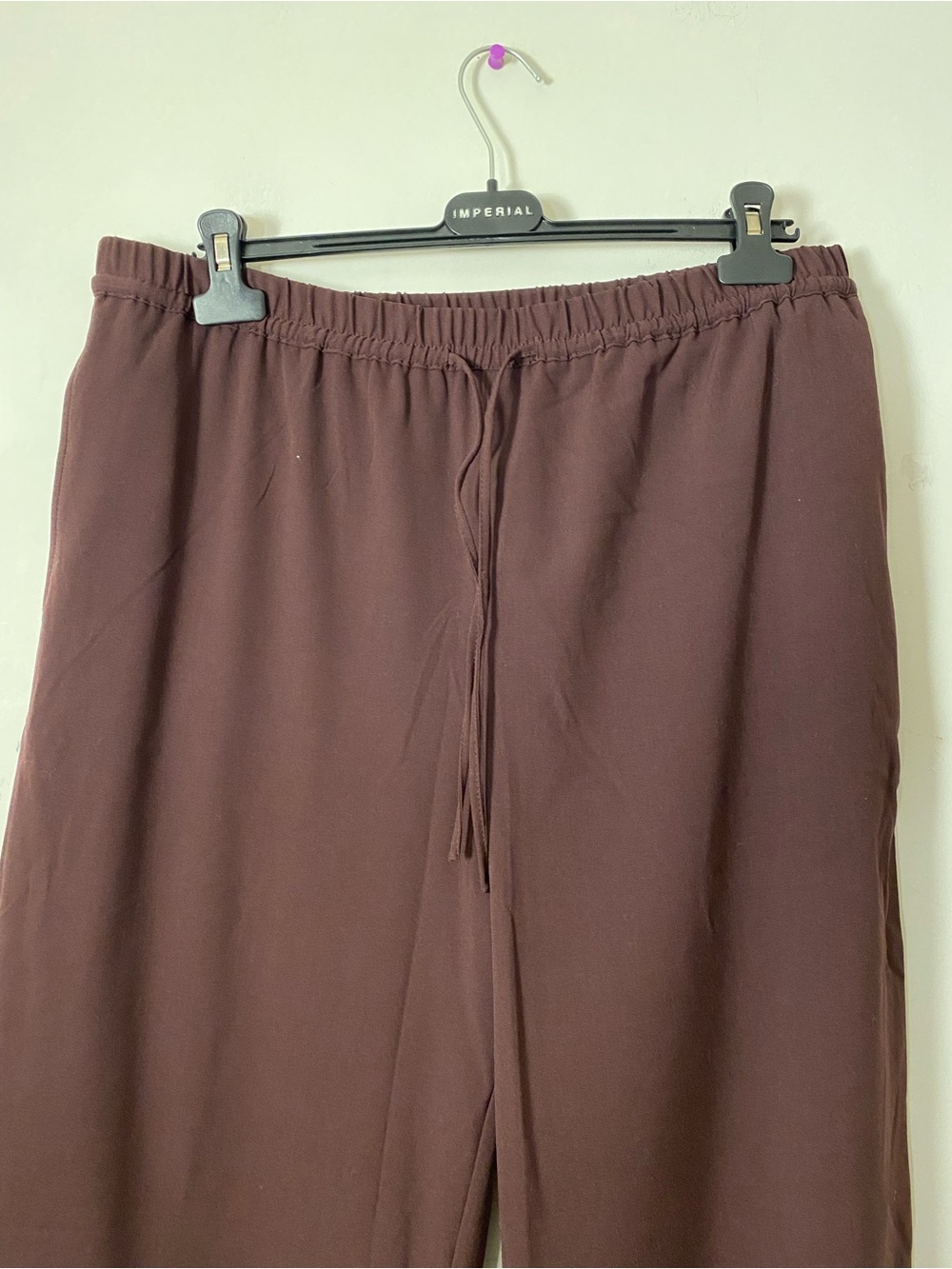 Reitmans Wide-Leg Drawstring Pants in Deep Brown - Picture 4 of 7